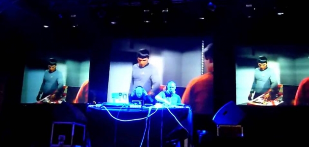 ADDICTIVE TV LIVE @ Pasaz